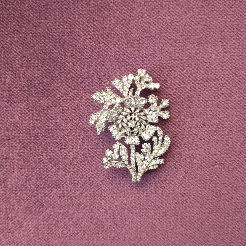 Vintage Floral Rhinestone Pin - American Museum of Natural History